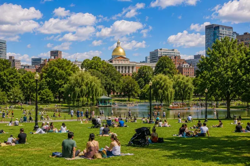 Adventure Quest artwork for the “America's Oldest Park” mission in Beacon Hill & Boston Common Explorer.