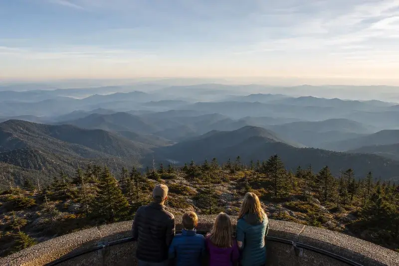 Adventure Quest artwork for the “The View Stays” mission in Kuwohi — Top of the Smokies.