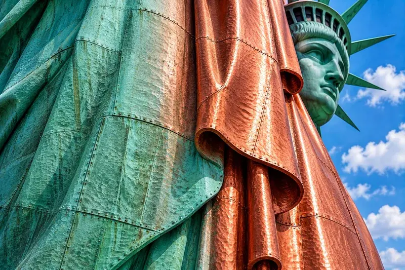 Adventure Quest artwork for the “The Color She Used to Be” mission in Statue of Liberty & Ellis Island Explorer.