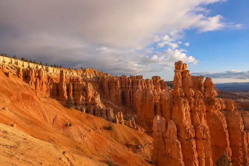 Adventure Quest artwork for the “Ancient Stone” mission in Bryce Canyon Hoodoo Explorer.