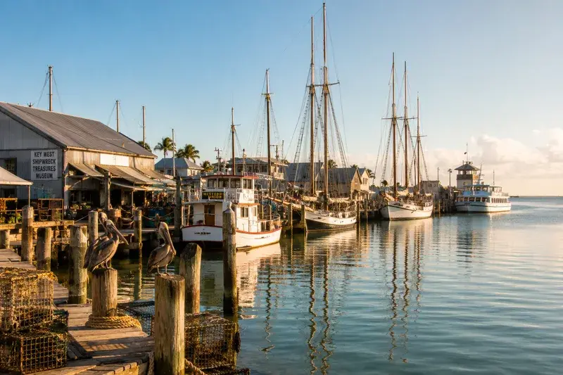 Adventure Quest artwork for the “The Historic Seaport” mission in Key West Explorer.